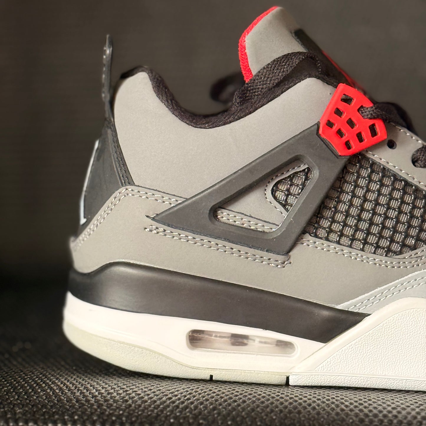 Air Jordan 4 Retro 'Infrared'