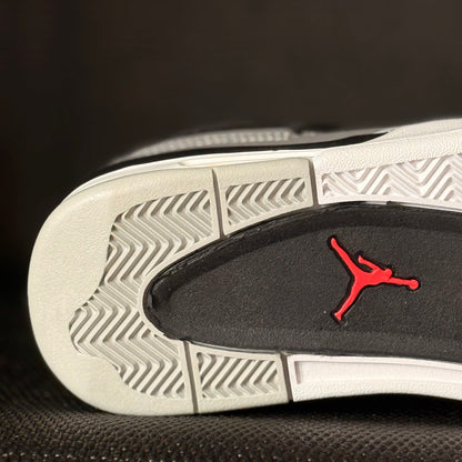 Air Jordan 4 Retro 'Infrared'