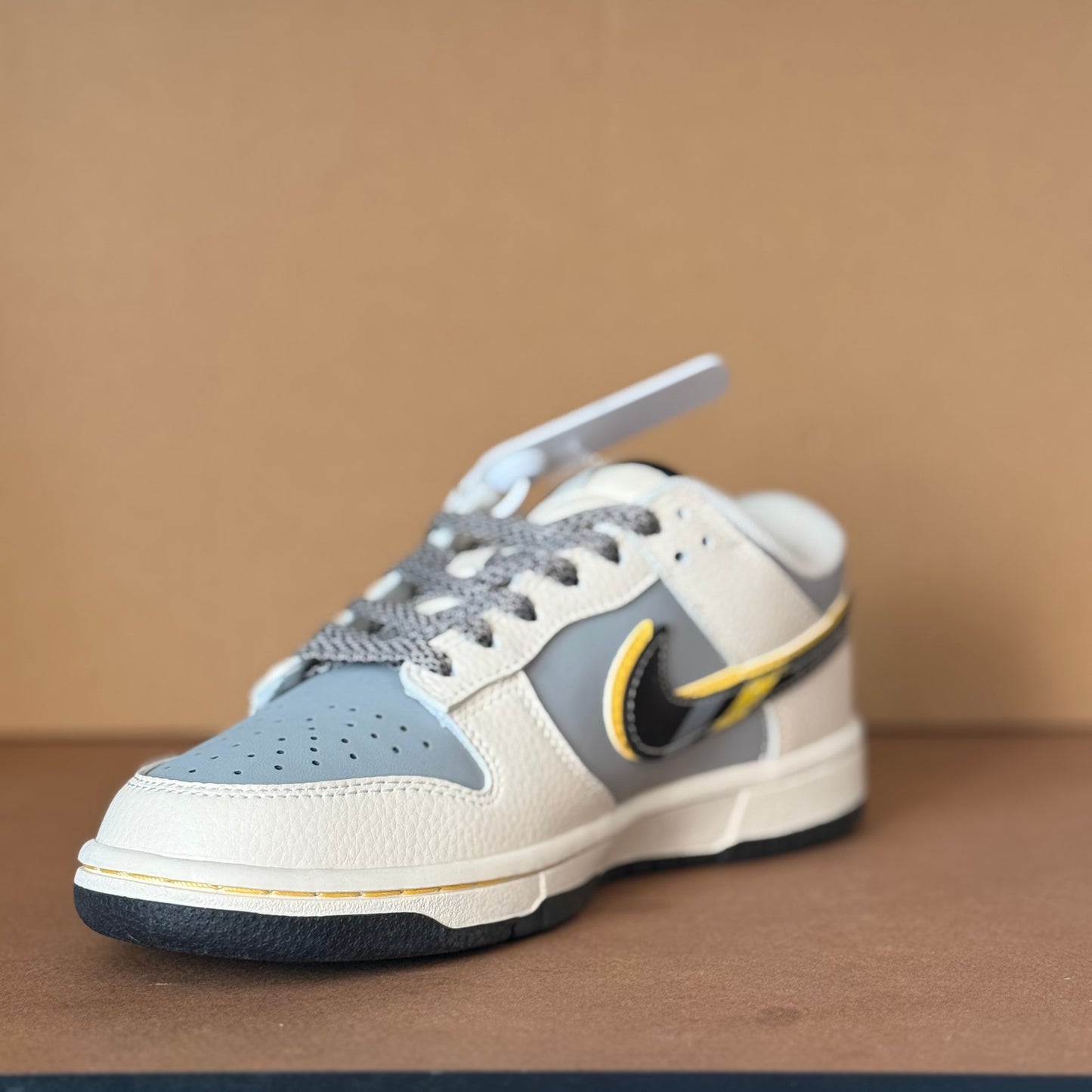 Xiaomi SU7 Dunk Low (Custom)