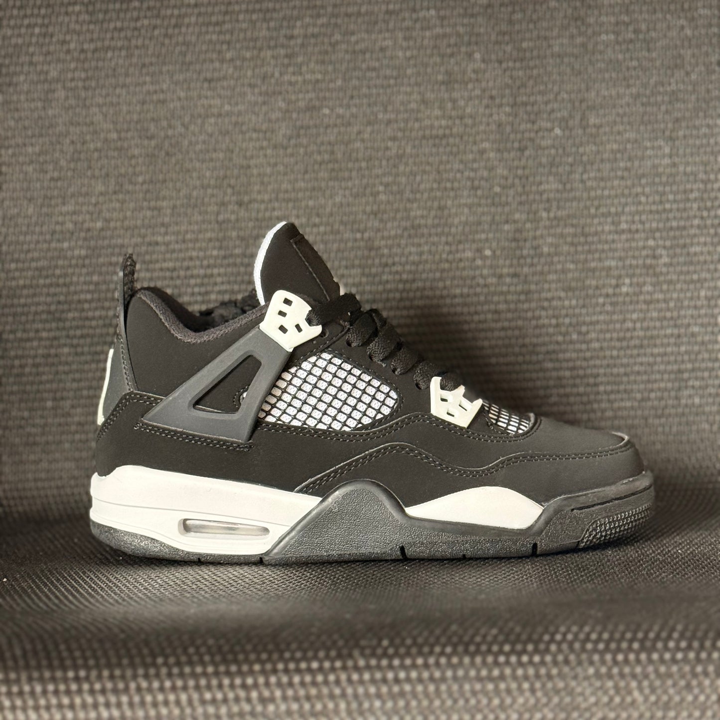 2024
Air Jordan 4 Retro 'White Thunder'