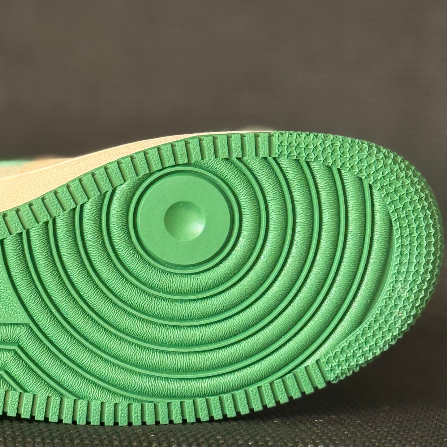 “Gucci-Inspired Air Force 1 Style – Beige/Green”