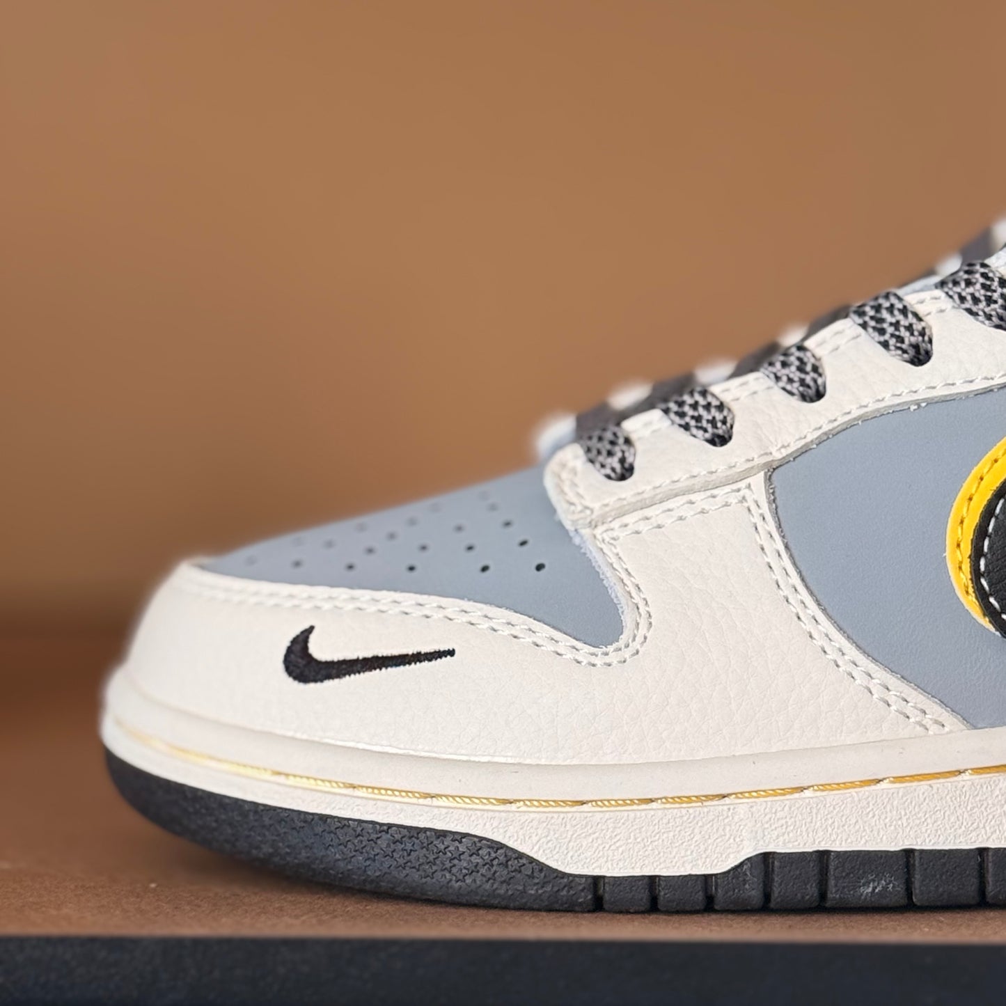 Xiaomi SU7 Dunk Low (Custom)