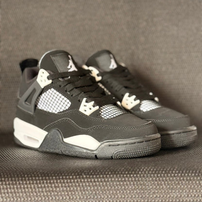 2024Air Jordan 4 Retro 'White Thunder'