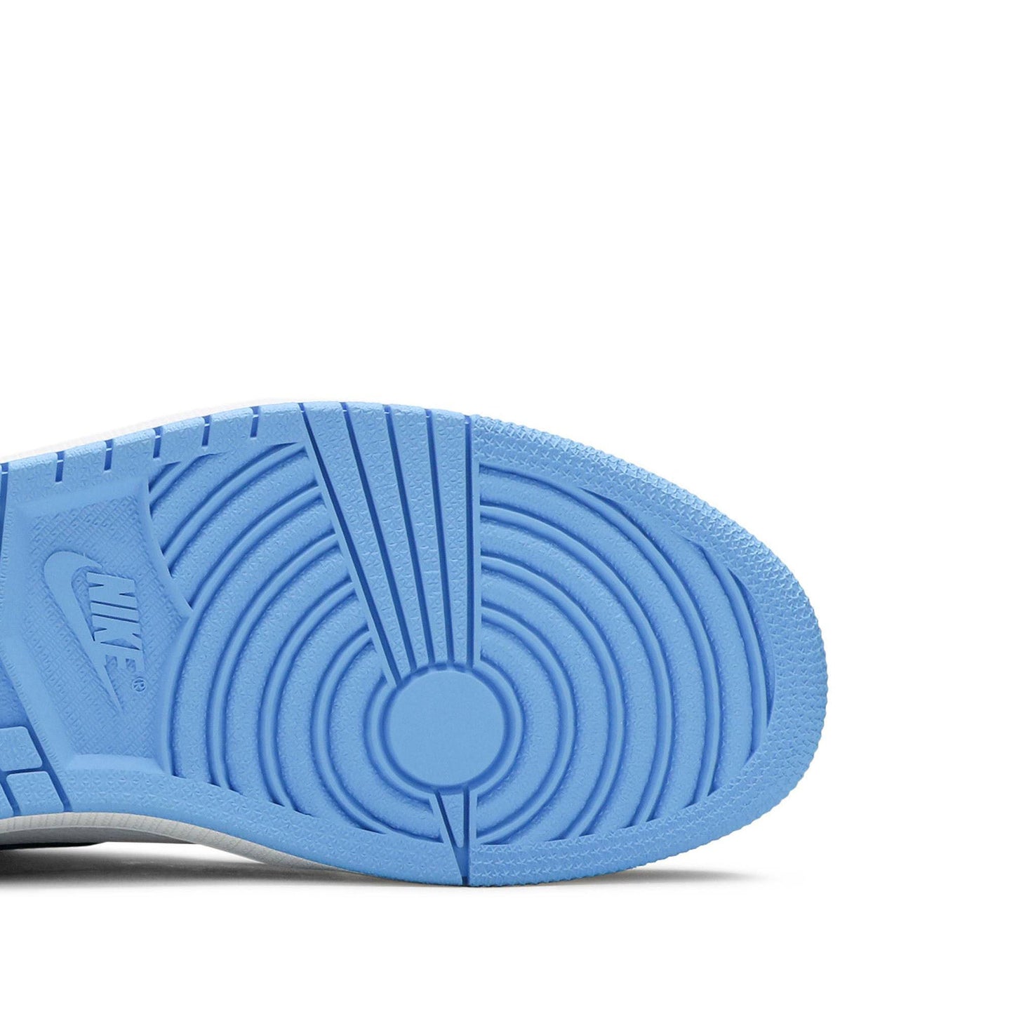 Air Jordan 1 Retro High OG
"University Blue'