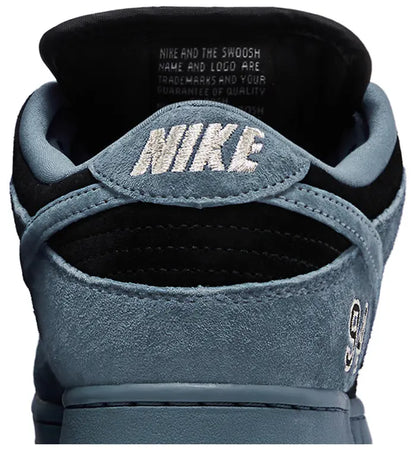 Nike Supreme x Dunk Low SB
'Ocean Fog'