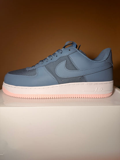 Air Force 1 Low '07 LV8 Shoes (Women's)