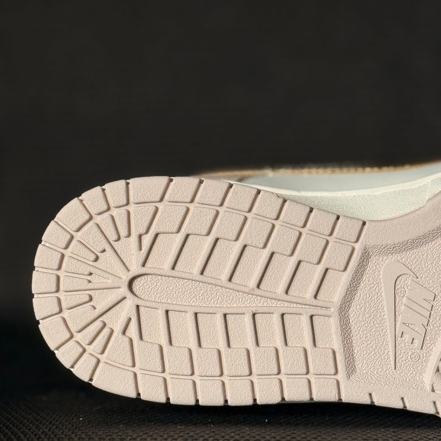 Nike Dunk Low “Gold Dust”