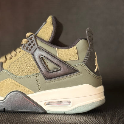 Air Jordan 4 Retro SE Craft 'Olive'