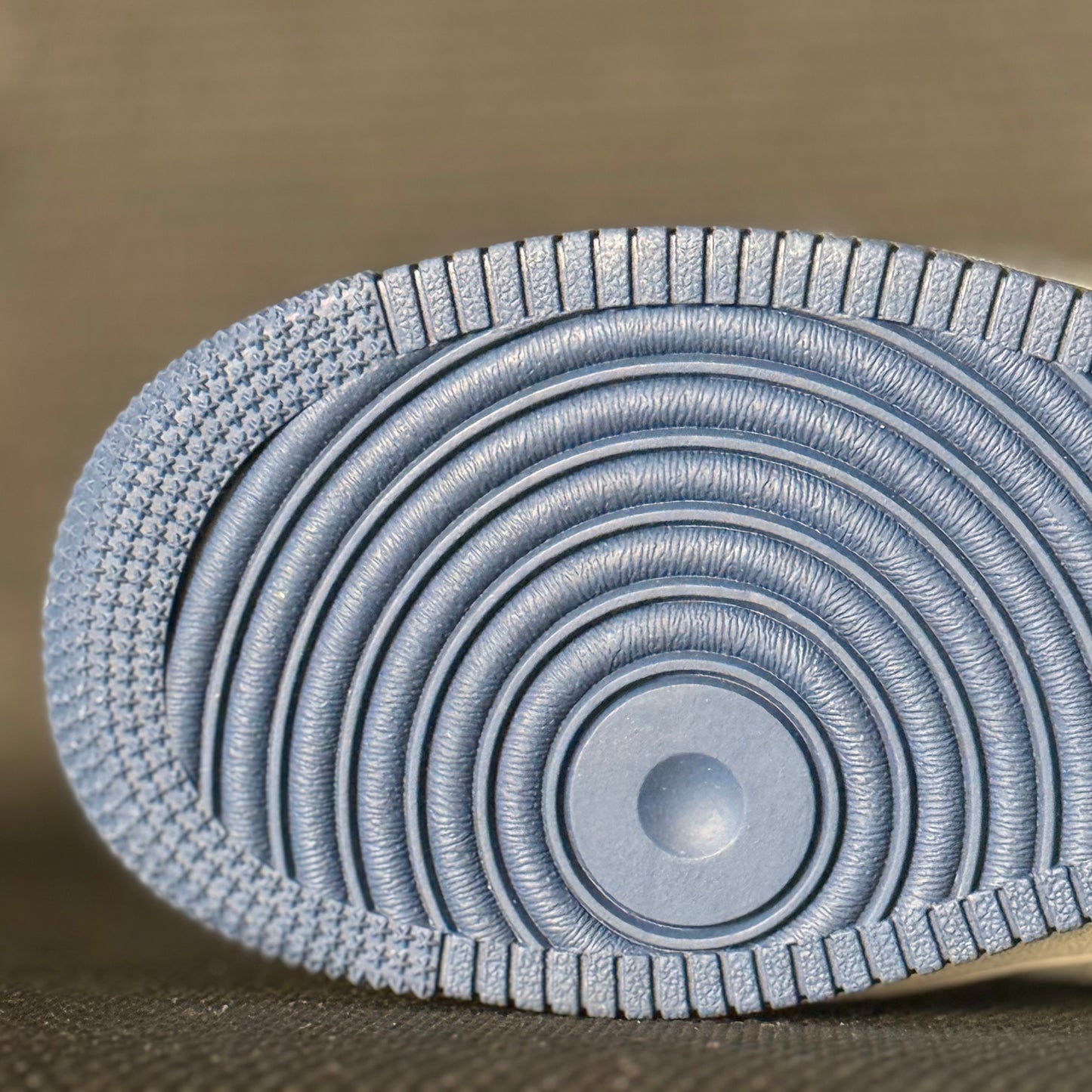 Custom “Burberry Navy & Cream AF1 Style”