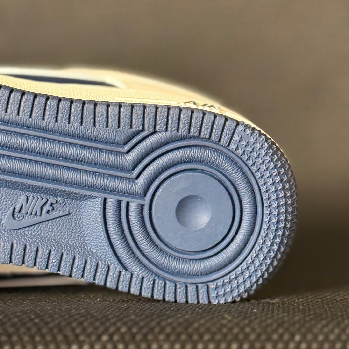 Custom “Burberry Navy & Cream AF1 Style”