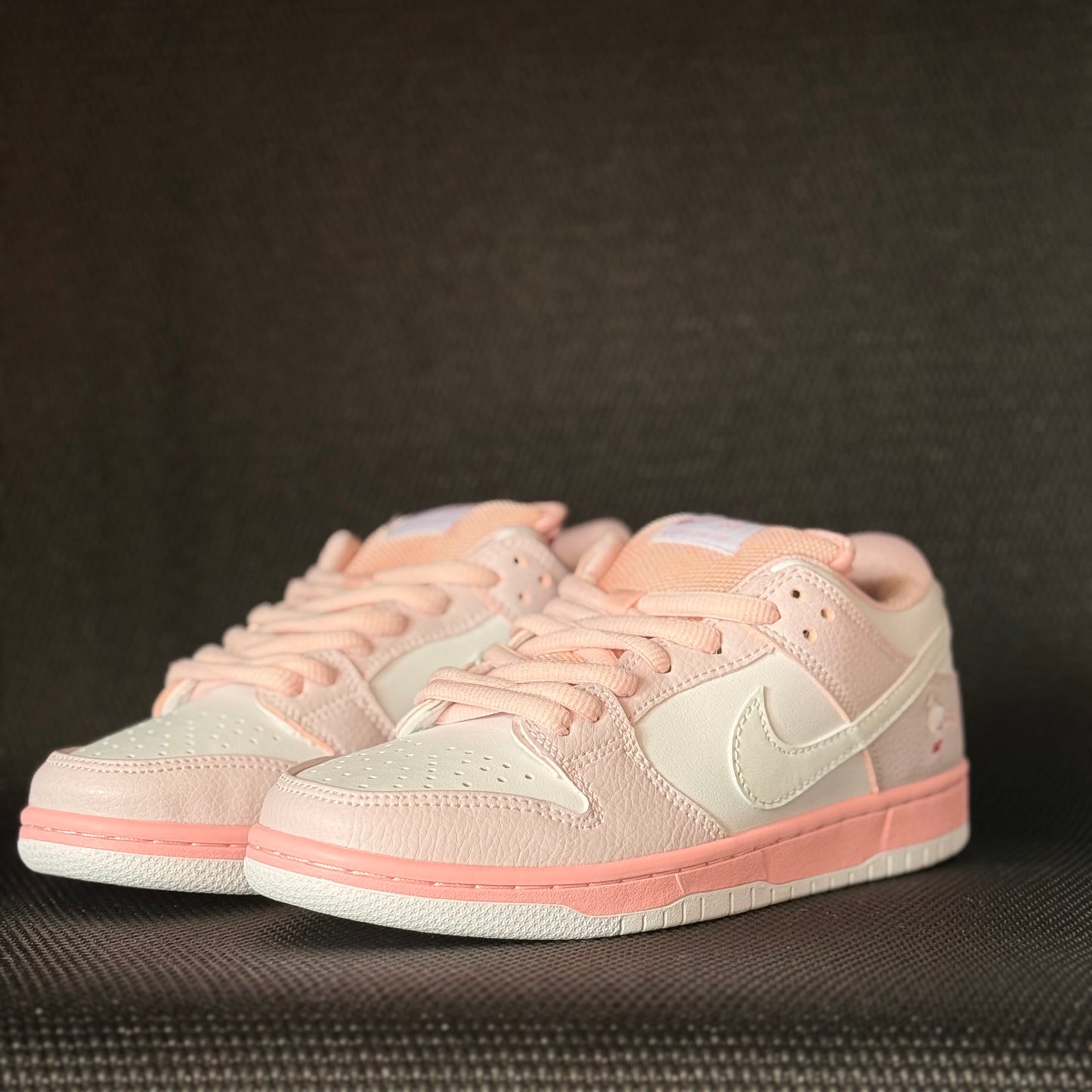 WMNS NIKE DUNK LOW ELITE SB